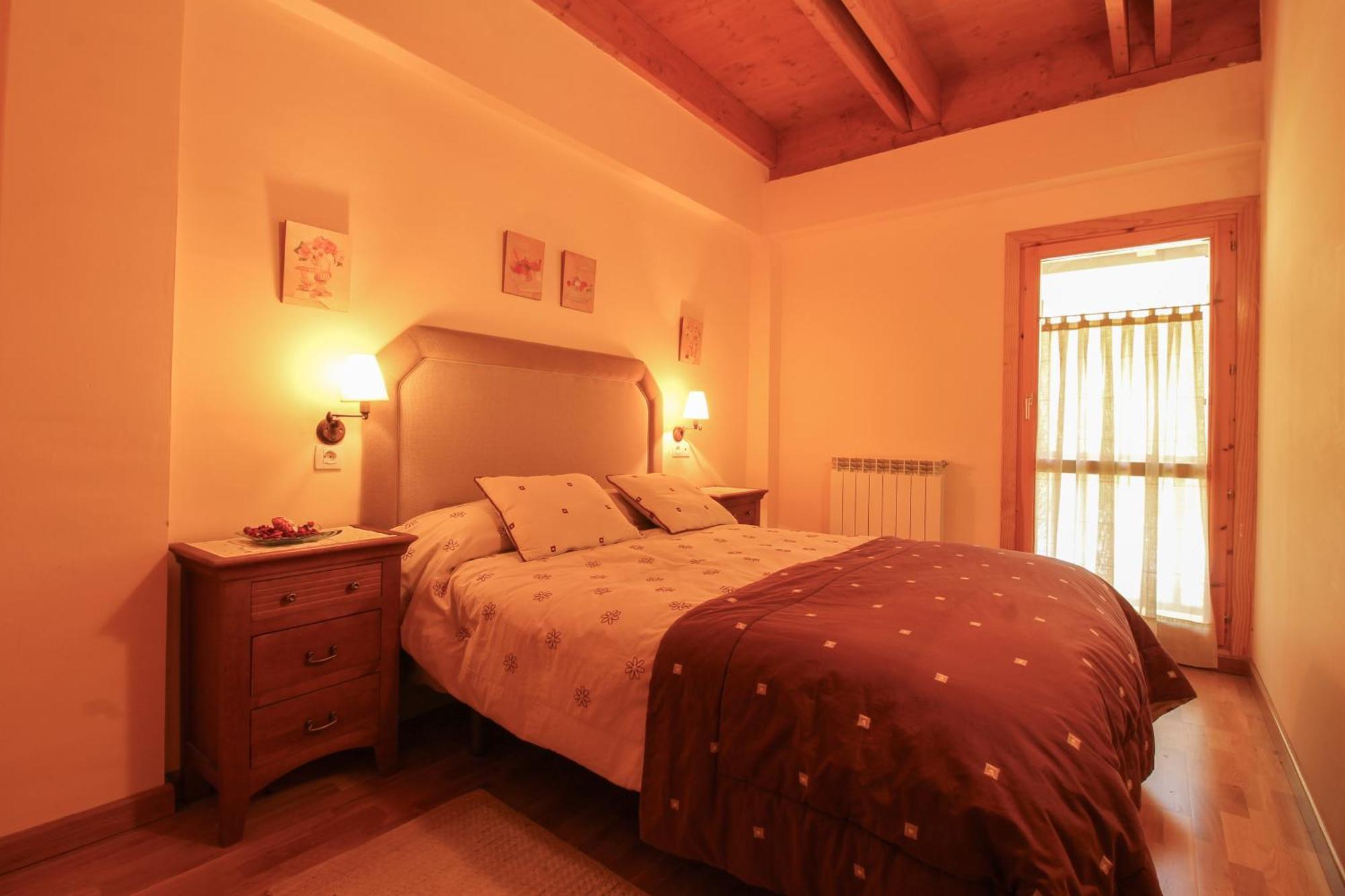 Villa Nuria Tramacastilla de Tena Exterior foto